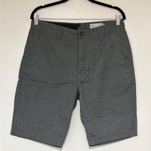 Men’s Charcoal Gray Volcom 10” Shorts Size 32